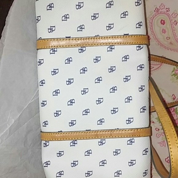 👀NWOT.  D&B🎀HP🏆 - Picture 3 of 8